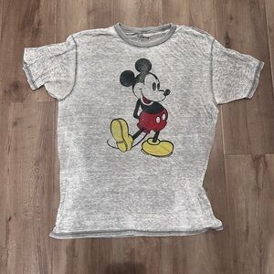 Disney Mickey Mouse T Shirt men’s large